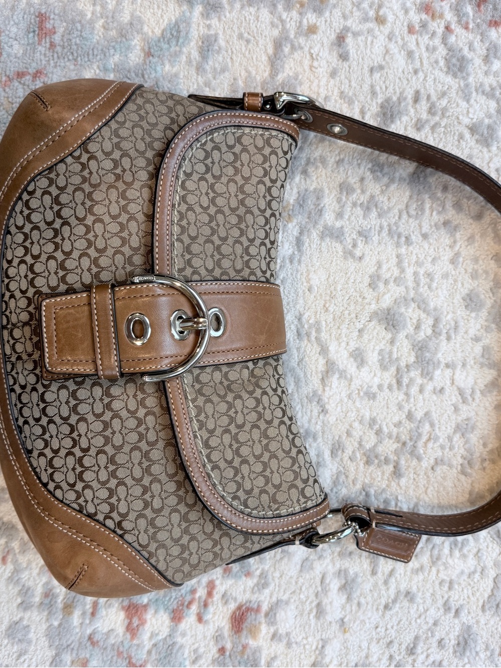 VINTAGE Y2K COACH “Signature C” Shoulder Bag with Buckle Accent